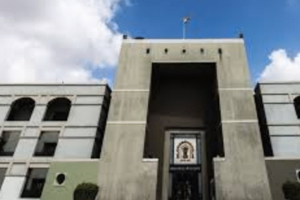 Gujarat High Court Orders Wife to Pay ₹10,000 for Deserting Husband Over Sub-Caste Issue